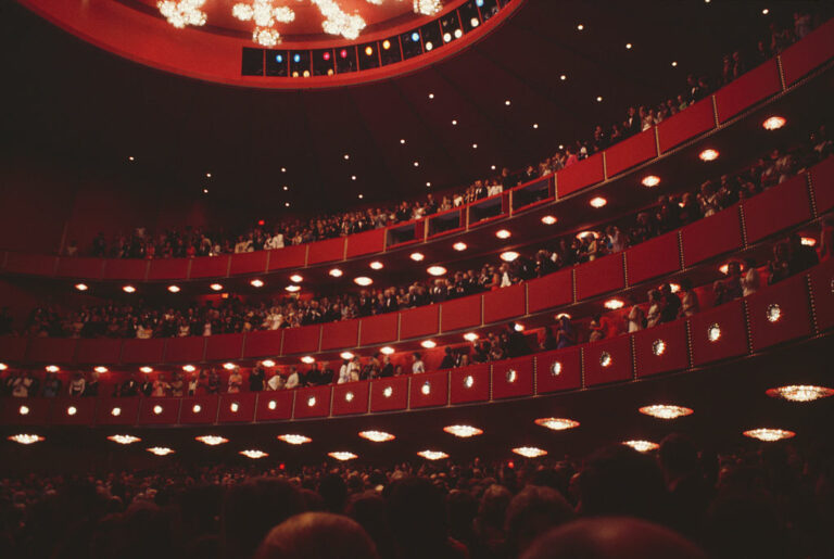 Le Vice-Président JD Vance Hué au Kennedy Center!