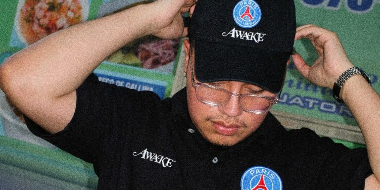 Découvrez la Capsule "Mitad Del Mundo" PSG x AWAKE