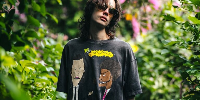Dernière Tendance : SAINT Mxxxxxx Dévoile SS25