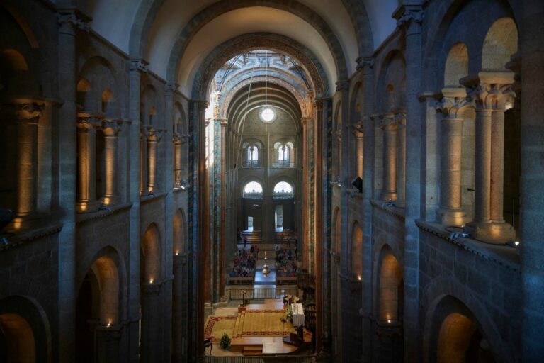 Révélation : Statues de Cathédrale à Restituer !
