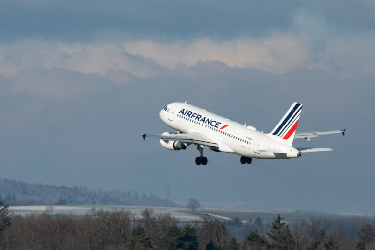 Vol Air France Paris-Venise: urgence et trajet en bus!