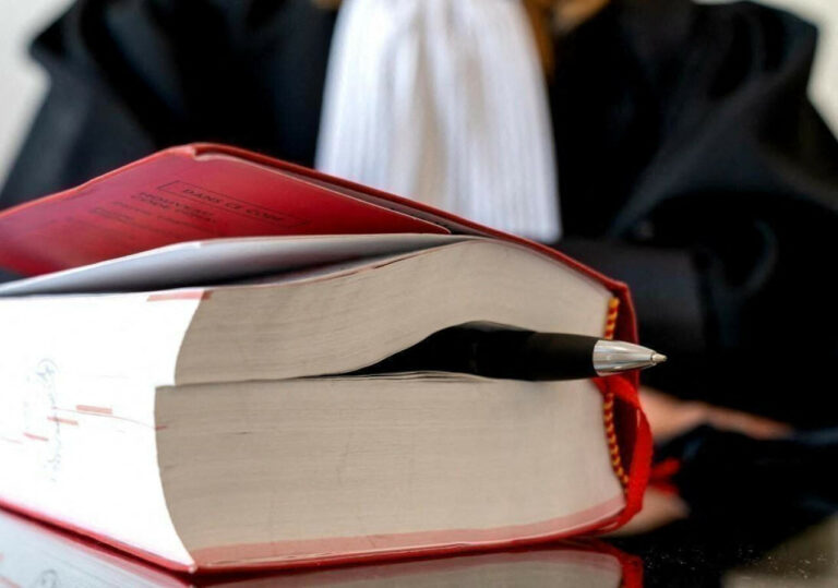 Hauts-de-Seine : la justice freine la préemption du maire