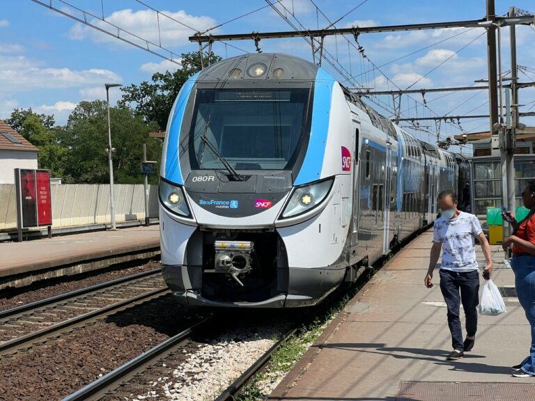 Accident grave : Transiliens bloqués à Montparnasse