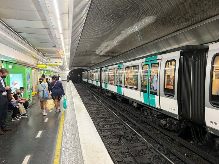 Interruption sur d'autres lignes de métro parisien