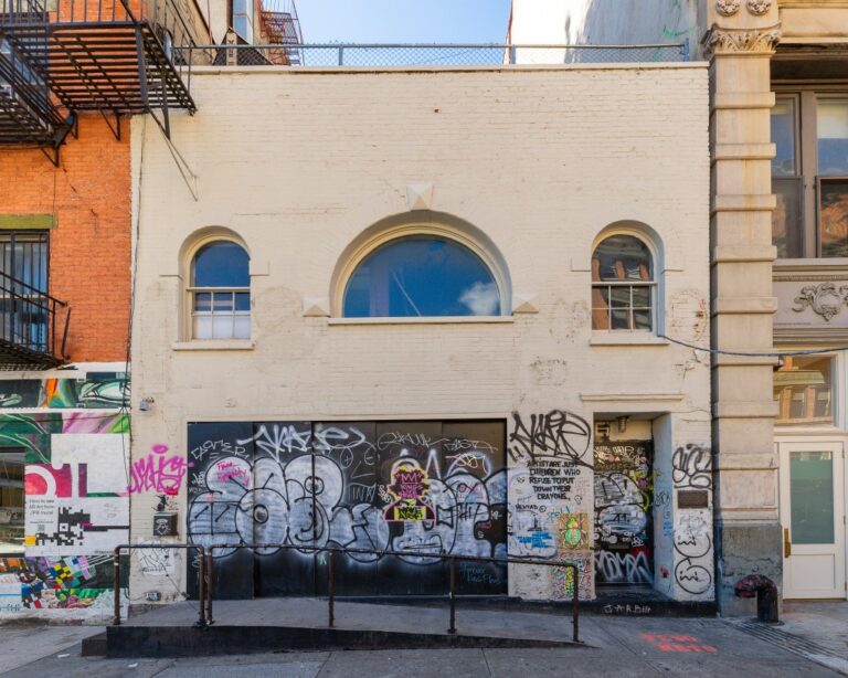 Jean-Michel Basquiat Way: Honneur à Manhattan