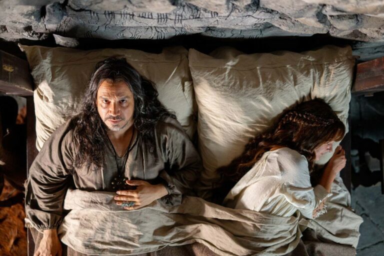 Kaamelott II : Découvrez le retour épique d'Arthur !