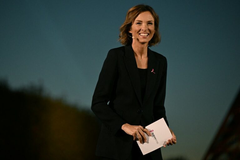 Isabelle Ithurburu relance "Stars à domicile" : découvrez le casting des onze célébrités

Émission culte de retour : découvrez les stars invitées !