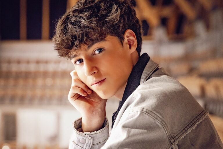 De The Voice Kids à l'Eurovision : L'ascension de Titouan