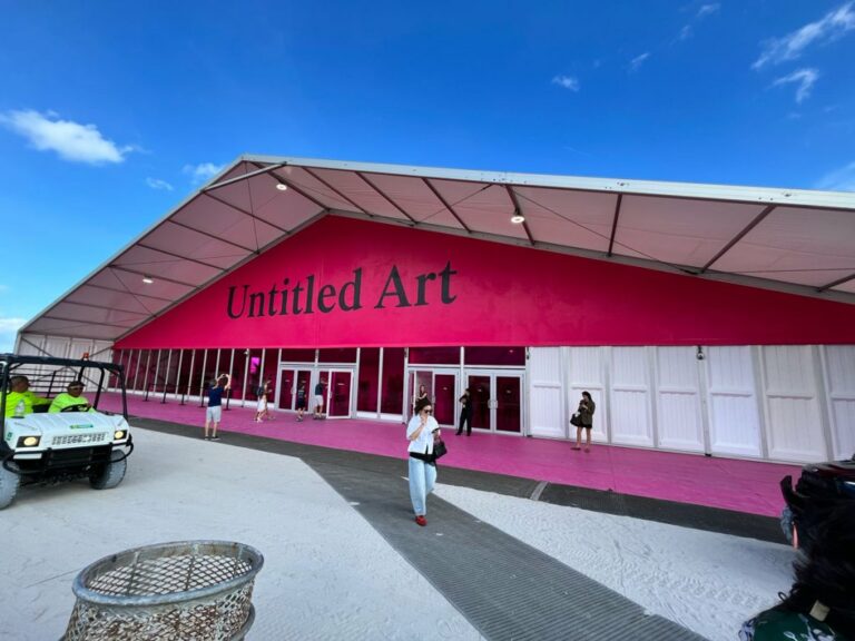 Découvertes Inédites à Untitled Art, Miami Beach