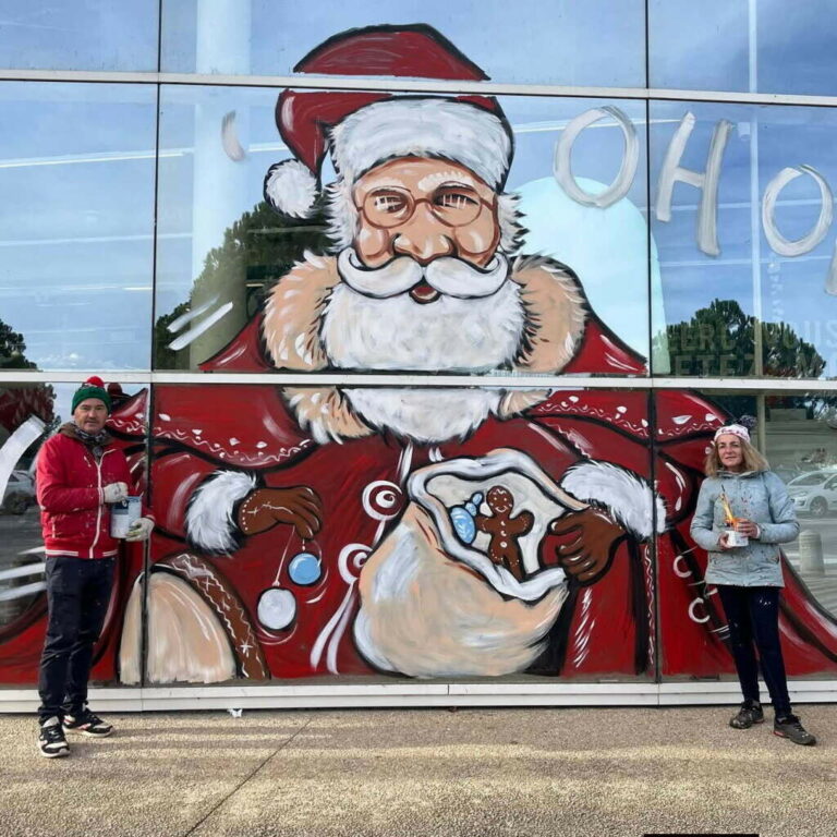 Découvrez les fresques colorées de Cléguérec !
