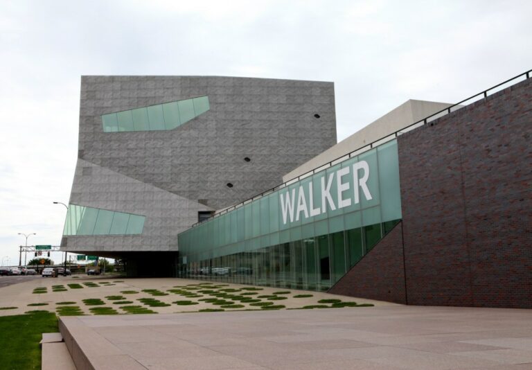 Le Walker Art Center fermera pour soutenir la manif ICE