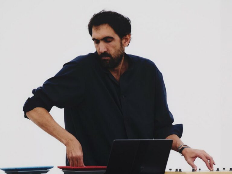 Tarek Atoui : Artiste Sonore pour Turbine Hall !
