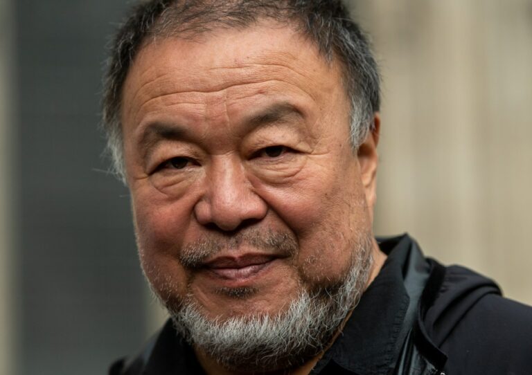 Ai Weiwei: Scandale à Londres après un tweet choc