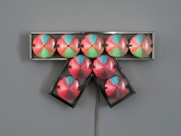 Art Noir: 10 Expos à Voir Absolument Ce Mois-ci