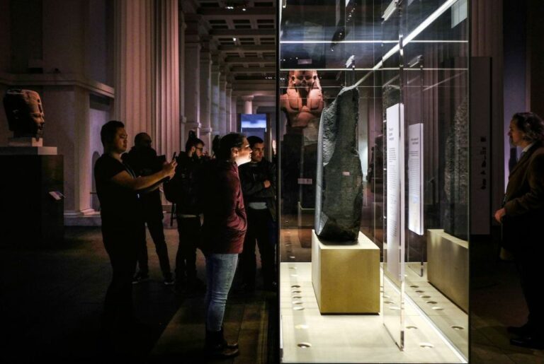 Le British Museum supprime "Palestinien" de ses affiches