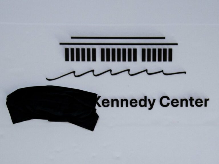 Trump prévoit de fermer le Kennedy Center: choc!