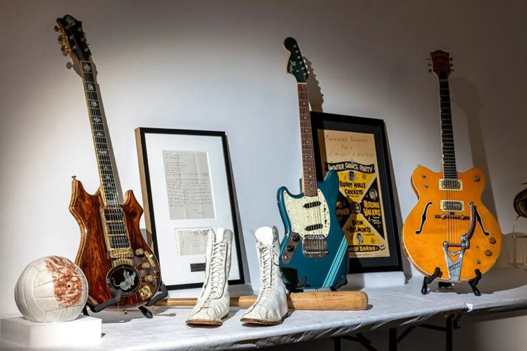 Vente Christie’s: Batterie de Ringo, Guitare de Cobain!