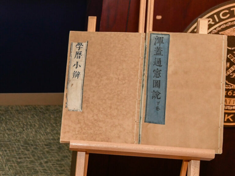 La D.A. de Manhattan Rend 17 Trésors à l'Italie