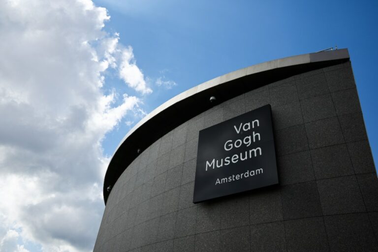 Musée Van Gogh : Une œuvre rare d'une artiste acquise