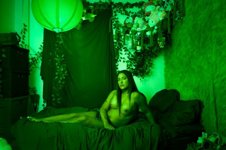 Puppies Puppies : Œuvre percutante en couverture