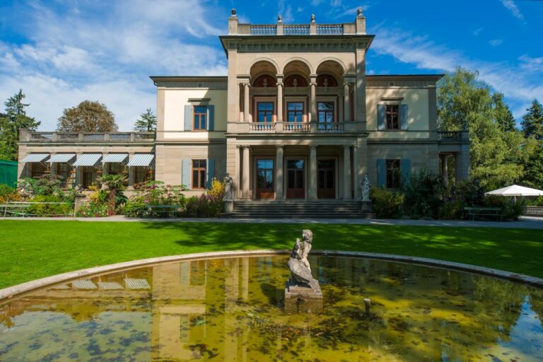 Zurich rend les bronzes du Bénin au Nigeria