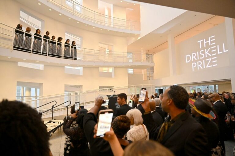 Ex-COO du High Museum Nie Vol de Fonds Fédéraux