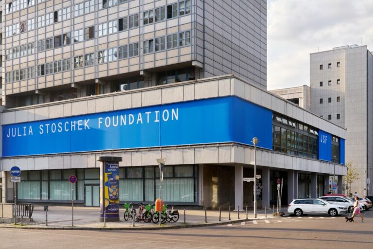 Julia Stoschek Délaisse Berlin: Nouveaux Projets Globaux
