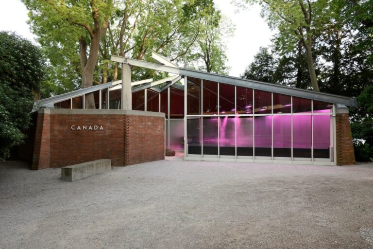 Découvrez la Serre Mystérieuse du Pavillon Canadien