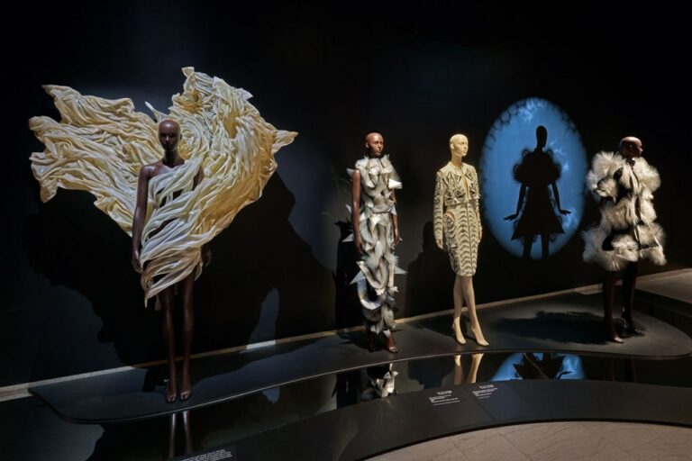 Expo Immanquable: Iris van Herpen au Brooklyn Museum