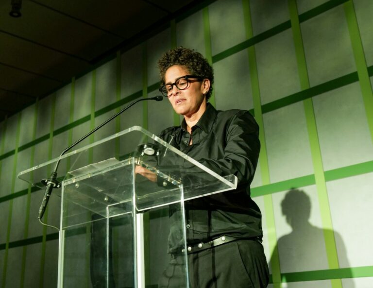 Gala Whitney : Julie Mehretu à l'honneur !