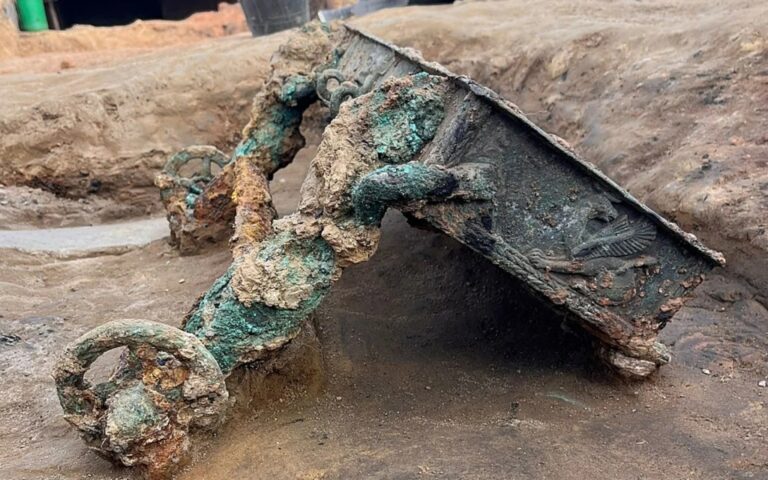 Découverte d'un Chariot Votif Unique en Ibérie!