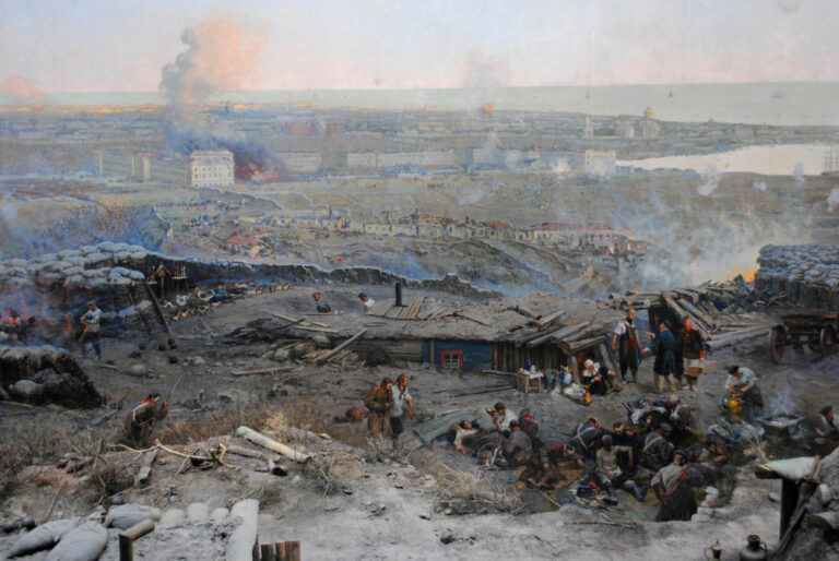 Musée de Crimée: Collection Abîmée par Drone Ukrainien