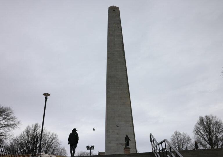 Polémique à Bunker Hill: Citations Retirées!