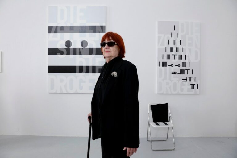 Rune Mields, artiste conceptuelle autodidacte, 91 ans