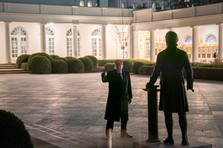 Trump: Nouvelle Statue de Jefferson au Jardin des Roses