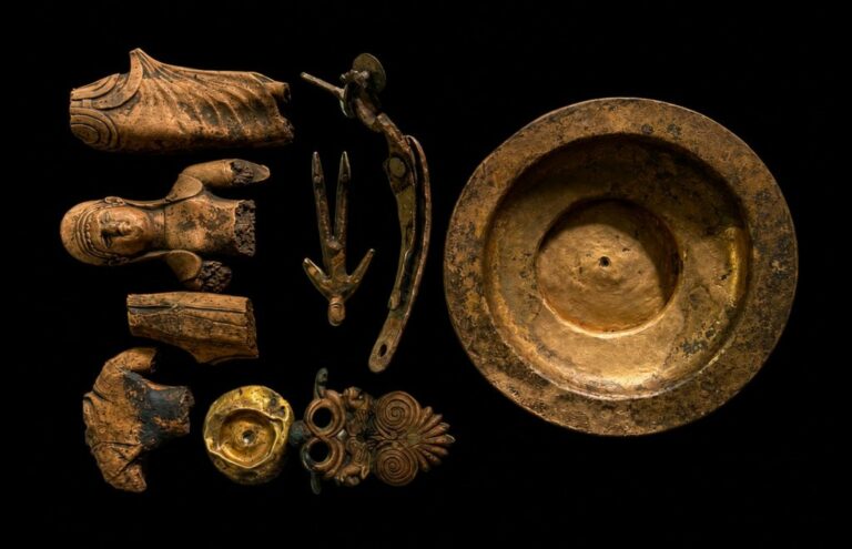 Découverte : Reliques Étrusques en Bronze Vieilles de 2500 Ans