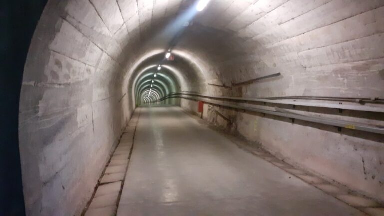 Découvrez le Bunker Nucléaire Italien du XXe