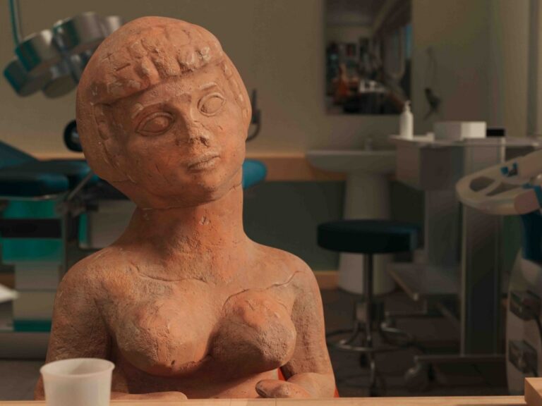 Musée Juif NY: Expo Inédite de Ruth Patir 2024