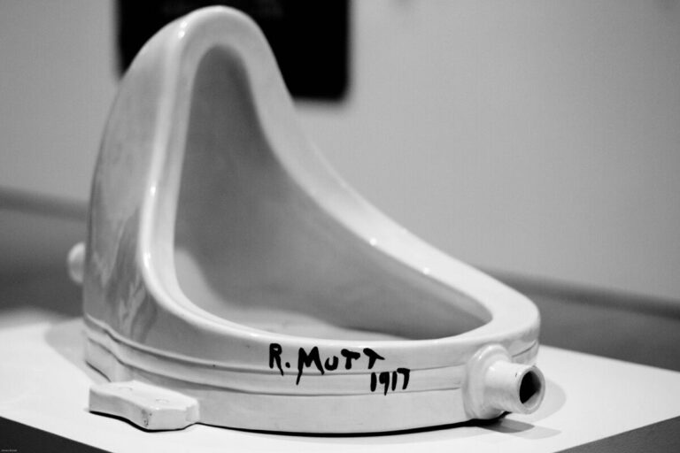 Découvrez l’histoire fascinante de la ‘Fountain’ de Marcel Duchamp