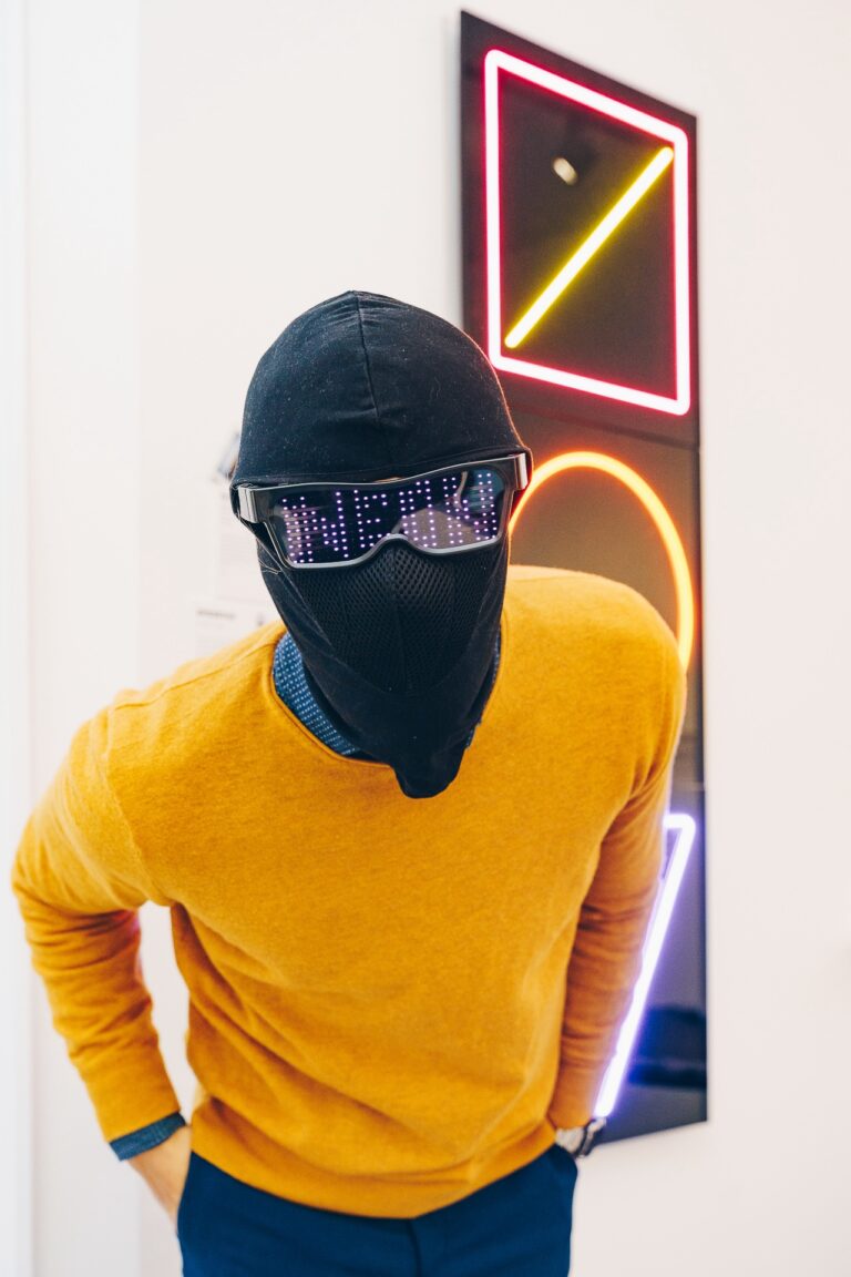 Sculpture modulaire « Futurisme Primitivisme » par Spidertag X GraffitiStreet