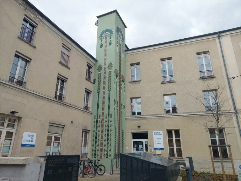 Découvrez la nouvelle fresque intrigante de Lagny