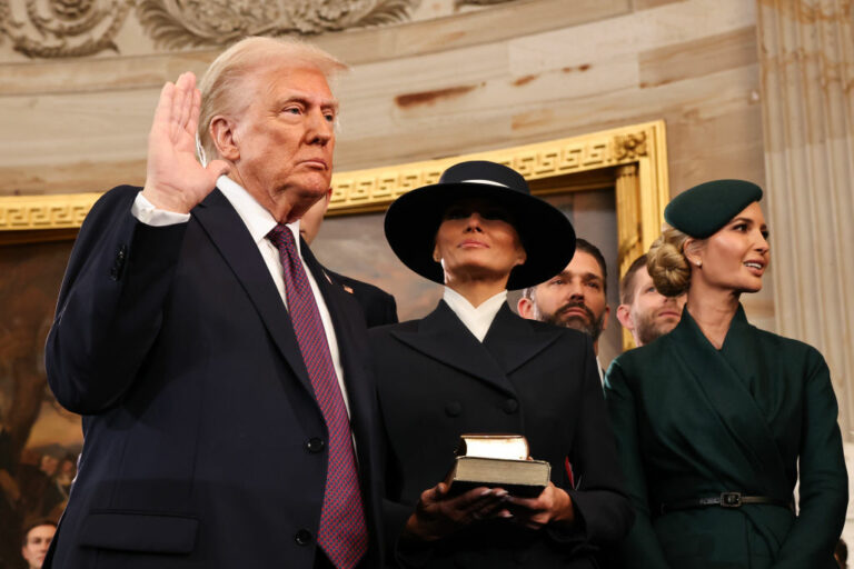 De Grands Mécènes de l'Art Finançaient Trump ?