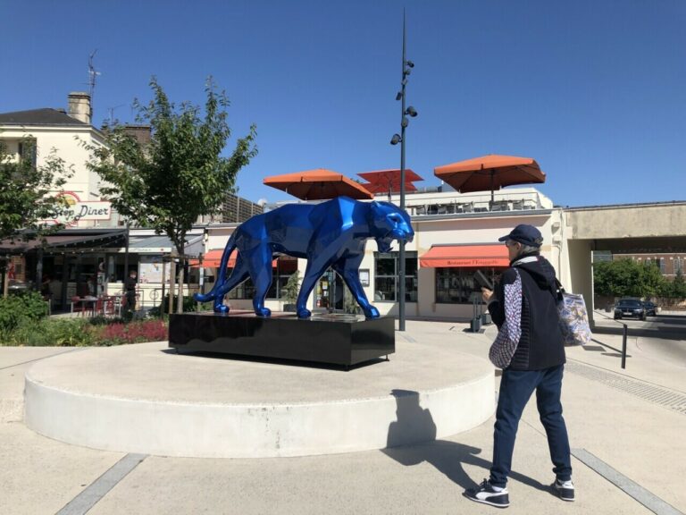 Débat à Vernon : Les sculptures pop art de Orlinski divisent
