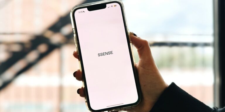 SSENSE: Dépôt de Bilan Imminent ?
