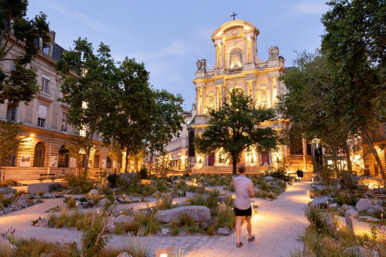 Commémoration émotive : 10 ans après le 13-Novembre