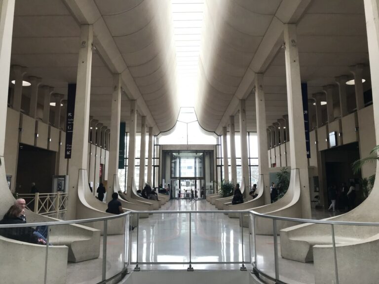 Magistrate déçue à Créteil : sa stratégie audacieuse