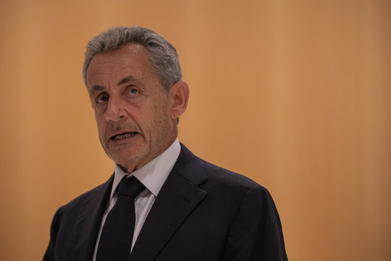 Manifestation : les fils Sarkozy mobilisent avant l'incarcération