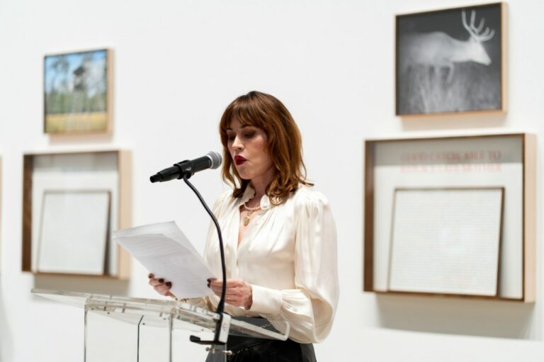 Molly Ringwald et Vivian Gornick lisent Sophie Calle
