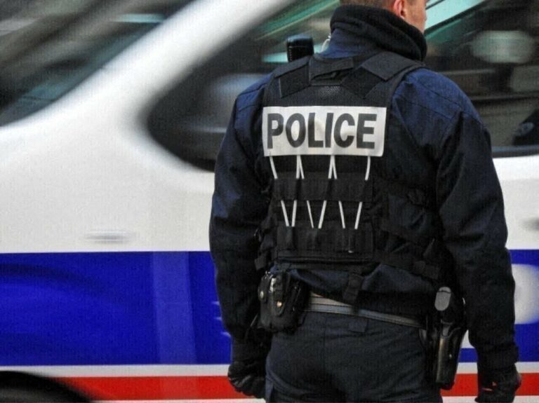 Corps retrouvé sur les rails du RER à Pantin : enquête criminelle lancée