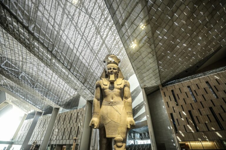 Découvrez 36 trésors anciens rendus à l'Égypte